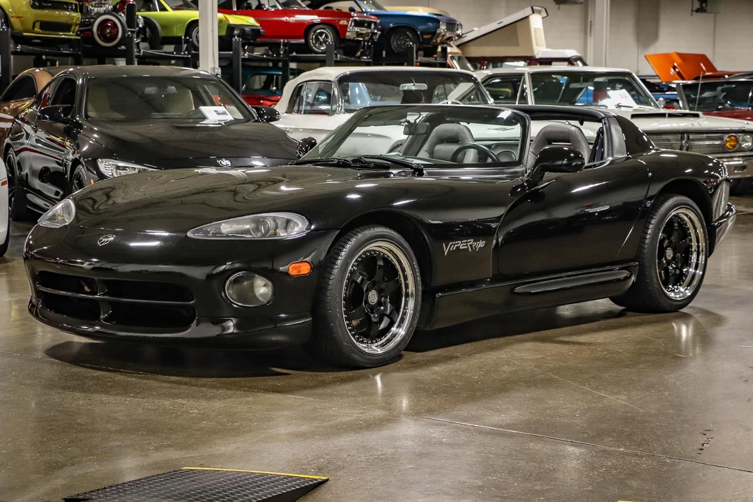 1994 Dodge Viper 1st Gen - Image 25 of 31