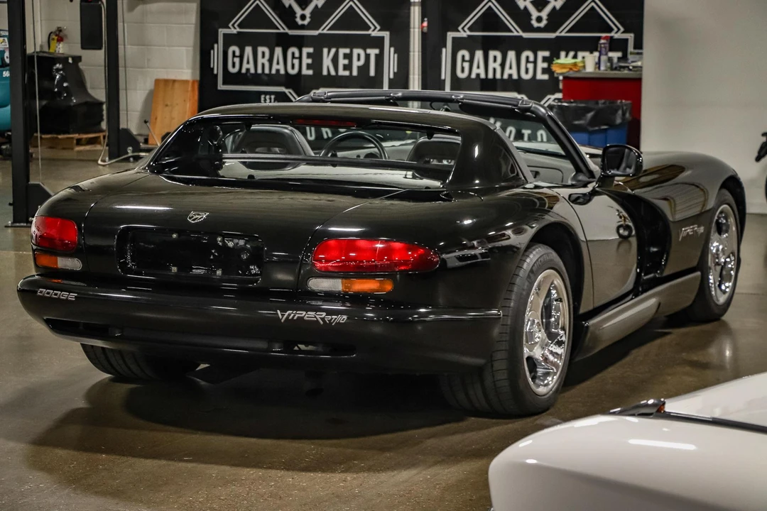 1994 Dodge Viper 1st Gen - Image 16 of 31