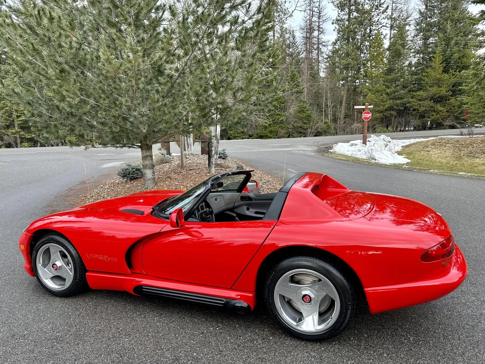 1994 Dodge Viper 1st Gen - Image 28 of 31
