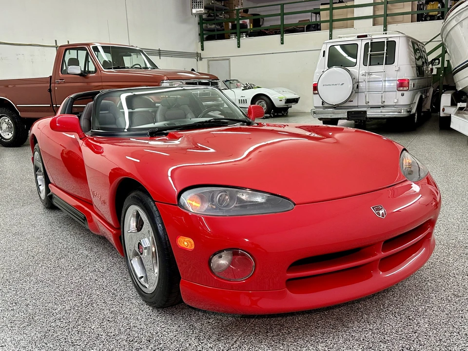 1994 Dodge Viper 1st Gen - Image 26 of 31