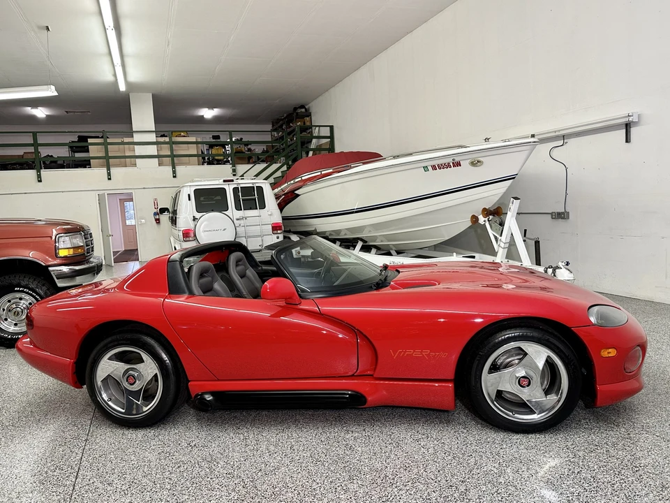 1994 Dodge Viper 1st Gen - Image 30 of 31