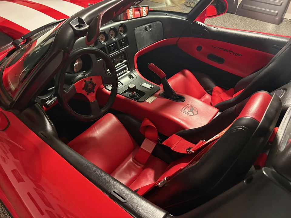 1994 Dodge Viper 1st Gen - Image 23 of 31