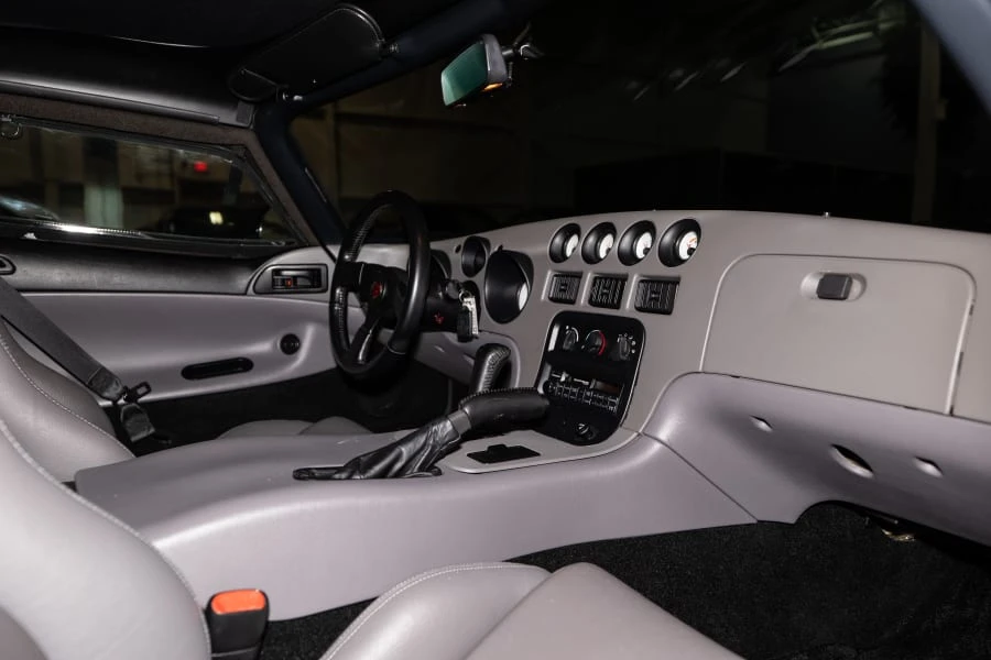 1994 Dodge Viper 1st Gen - Image 27 of 31