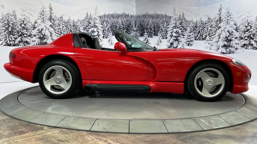 1994 Dodge Viper 1st Gen - Image 2 of 9