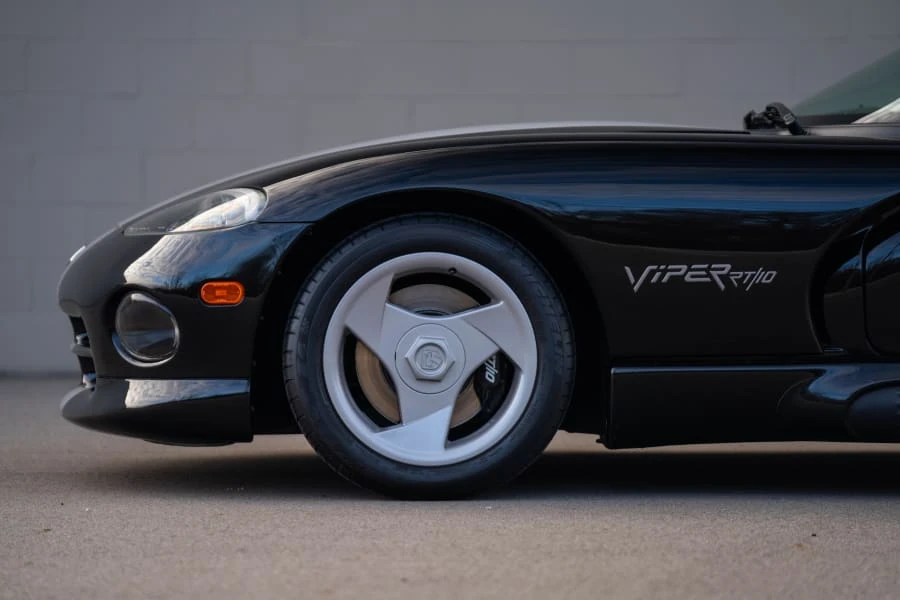 1994 Dodge Viper 1st Gen - Image 4 of 24