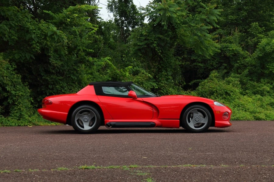 1994 Dodge Viper 1st Gen - Image 2 of 28