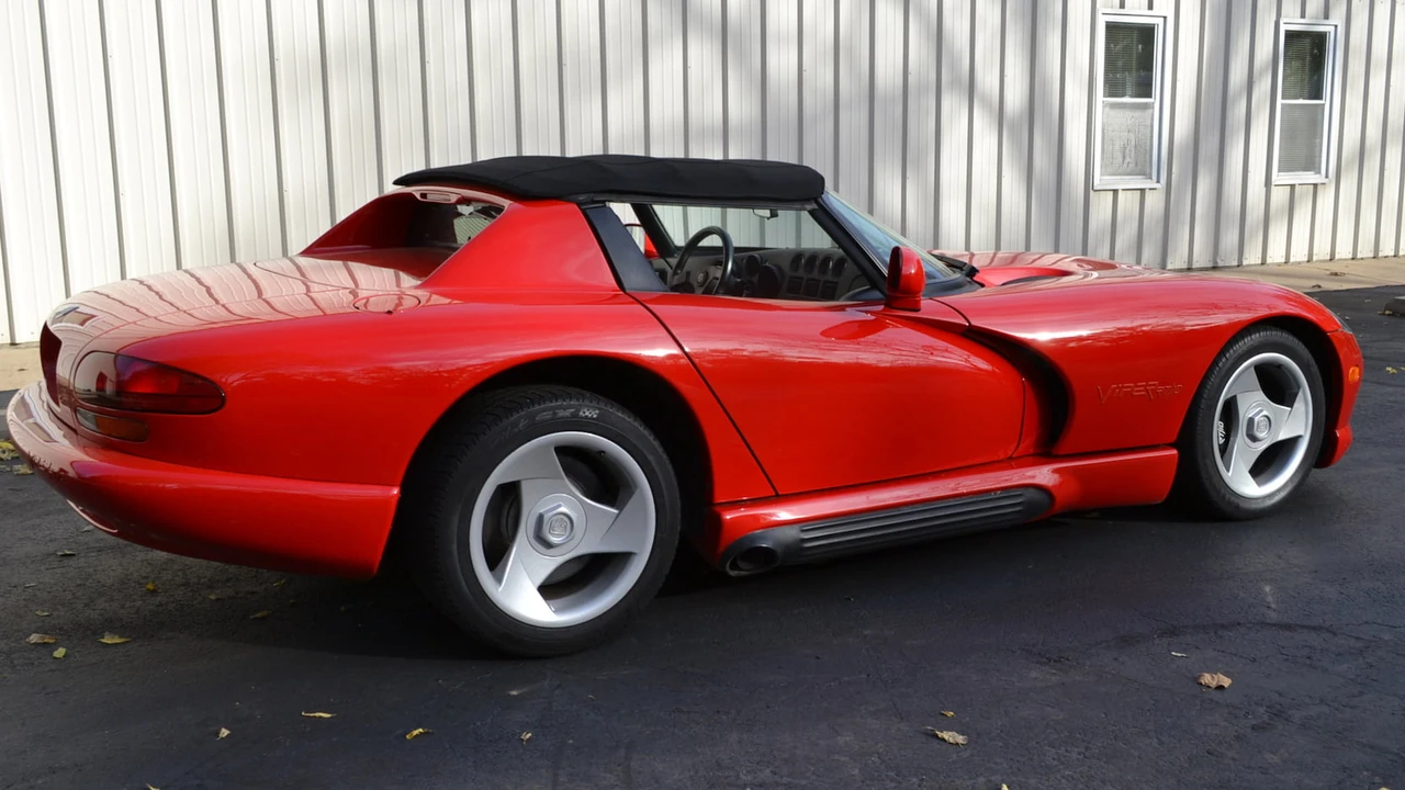 1994 Dodge Viper 1st Gen - Image 11 of 12
