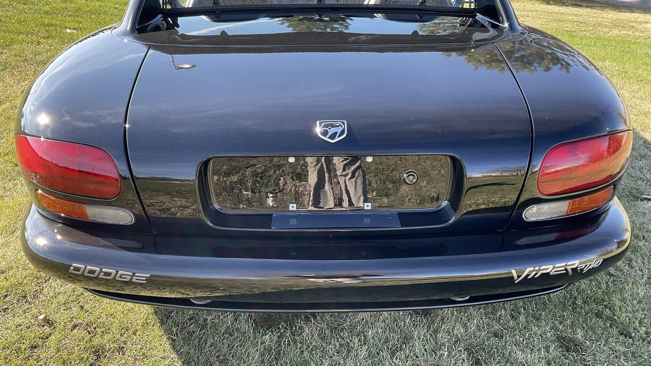 1994 Dodge Viper 1st Gen - Image 7 of 20