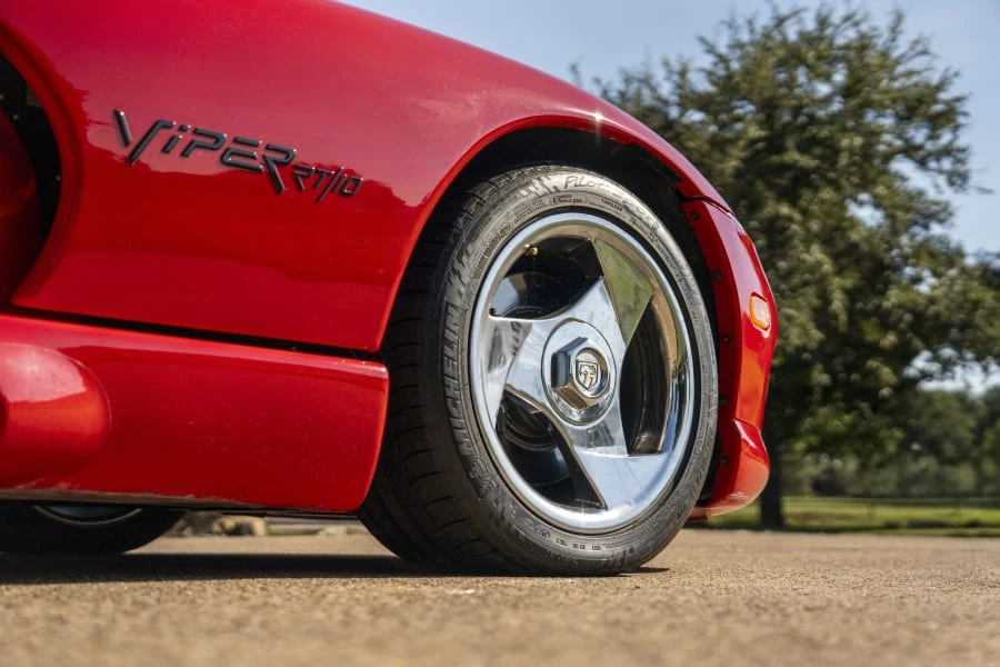 1994 Dodge Viper 1st Gen - Image 24 of 31