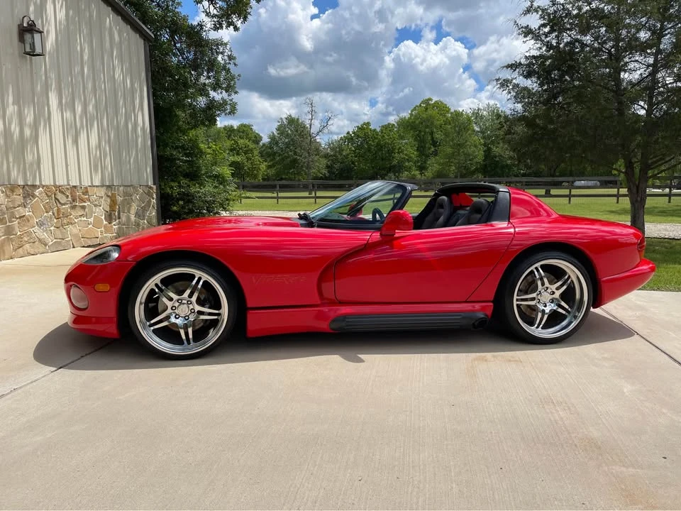 1994 Dodge Viper 1st Gen - Image 2 of 10
