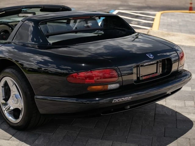 1994 Dodge Viper 1st Gen - Image 14 of 31