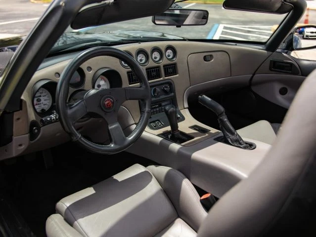 1994 Dodge Viper 1st Gen - Image 27 of 31