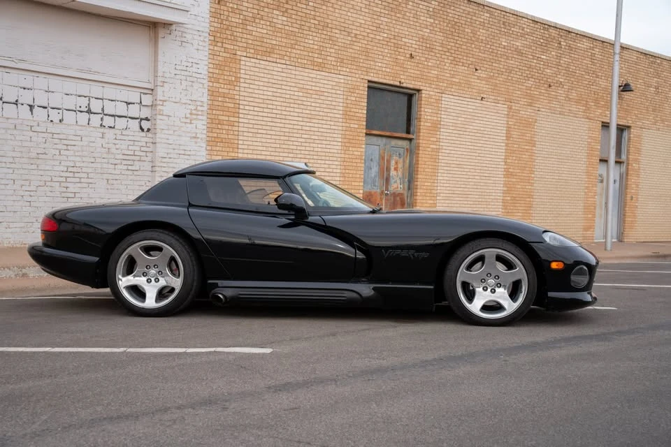 1994 Dodge Viper 1st Gen - Image 5 of 11