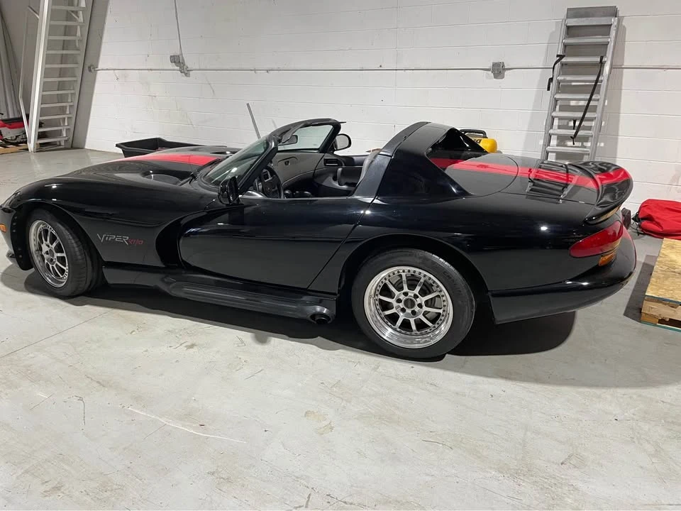 1994 Dodge Viper 1st Gen - Image 2 of 7