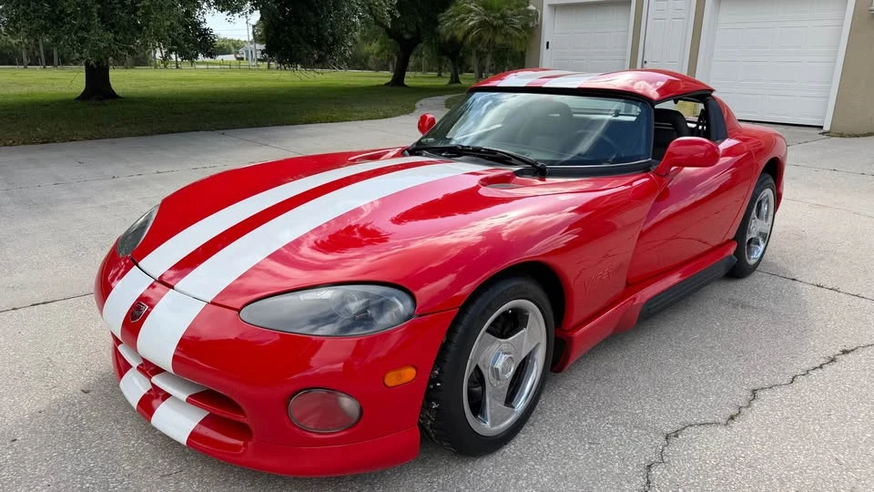 1994 Dodge Viper 1st Gen - Image 2 of 20