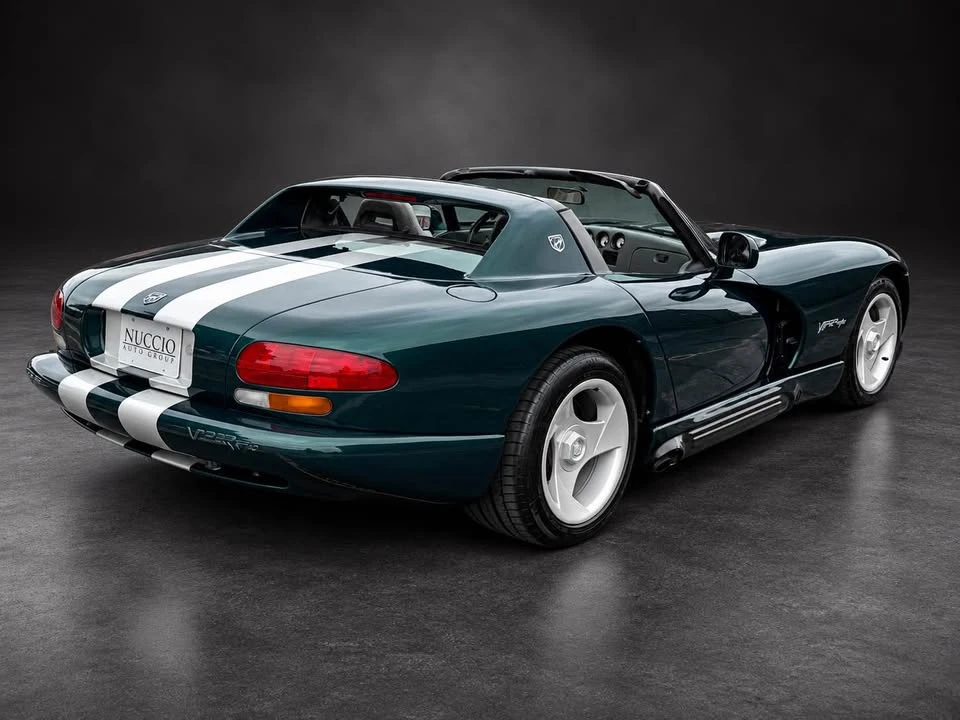 1994 Dodge Viper 1st Gen - Image 5 of 9