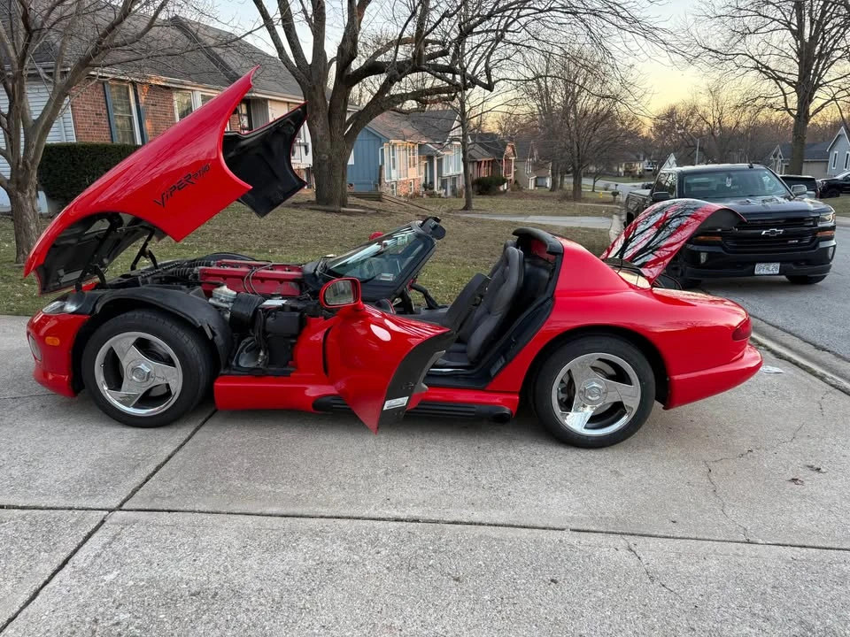 1994 Dodge Viper 1st Gen - Image 7 of 10