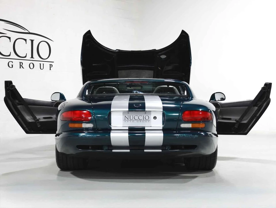 1994 Dodge Viper 1st Gen - Image 11 of 15