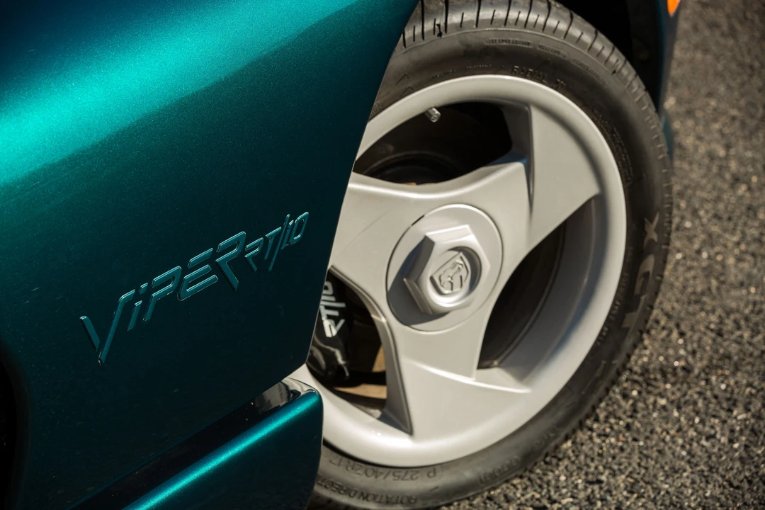 1994 Dodge Viper 1st Gen - Image 24 of 31