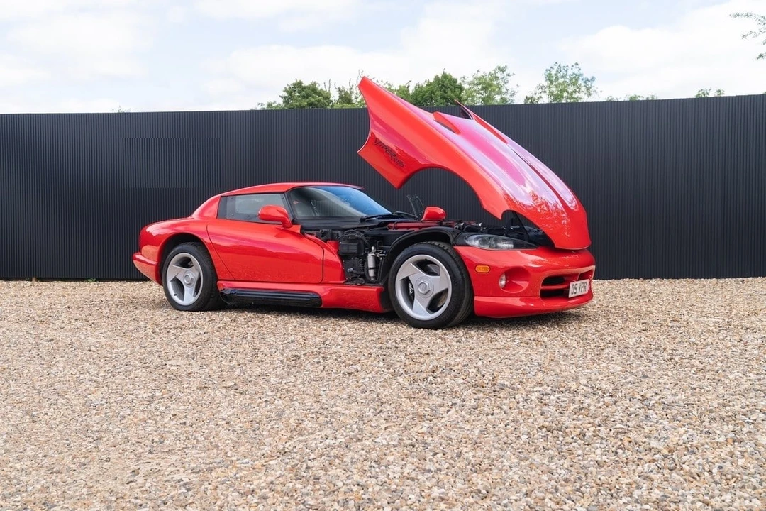 2010 Dodge Viper 4th Gen - Image 3 of 30