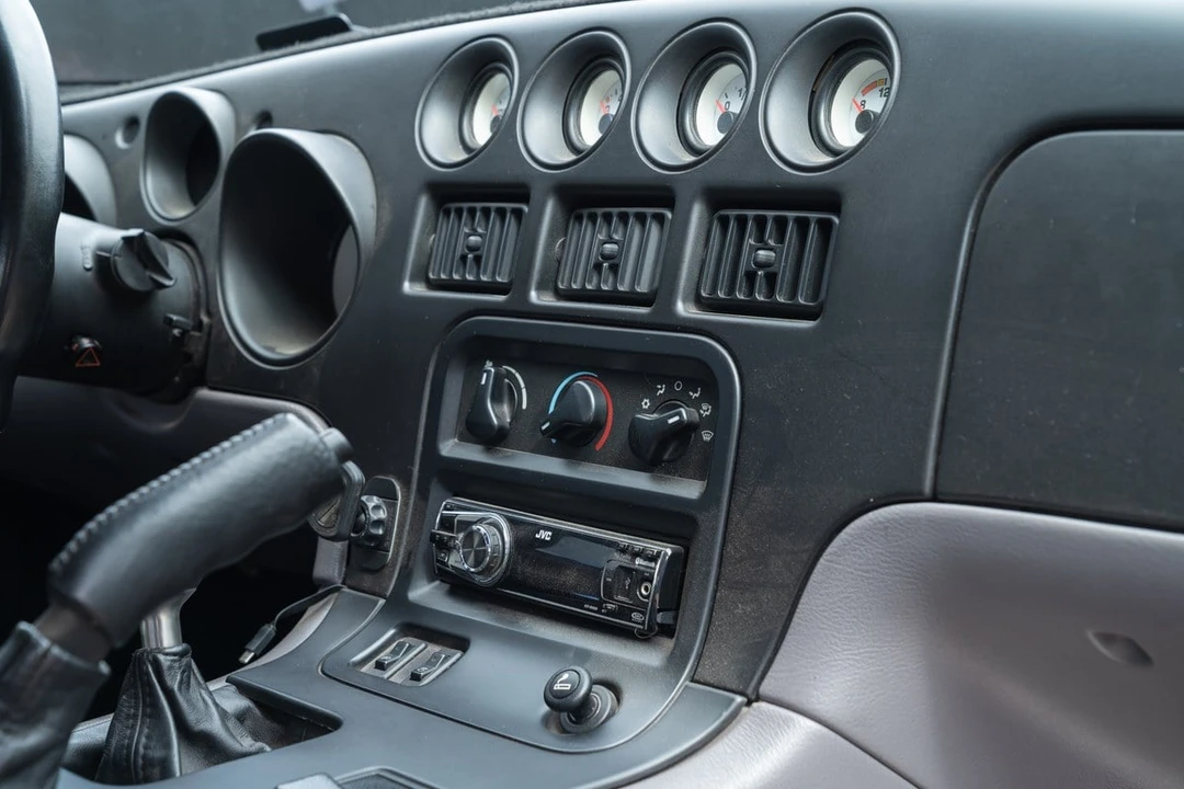 2010 Dodge Viper 4th Gen - Image 21 of 30