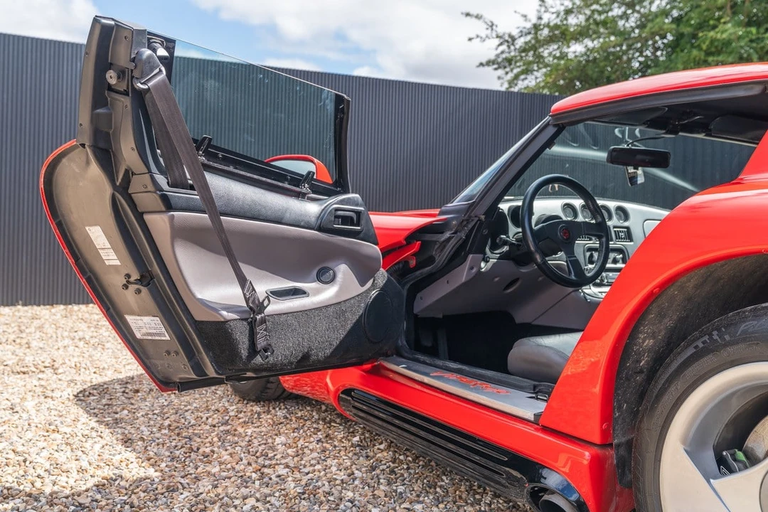 2010 Dodge Viper 4th Gen - Image 24 of 30