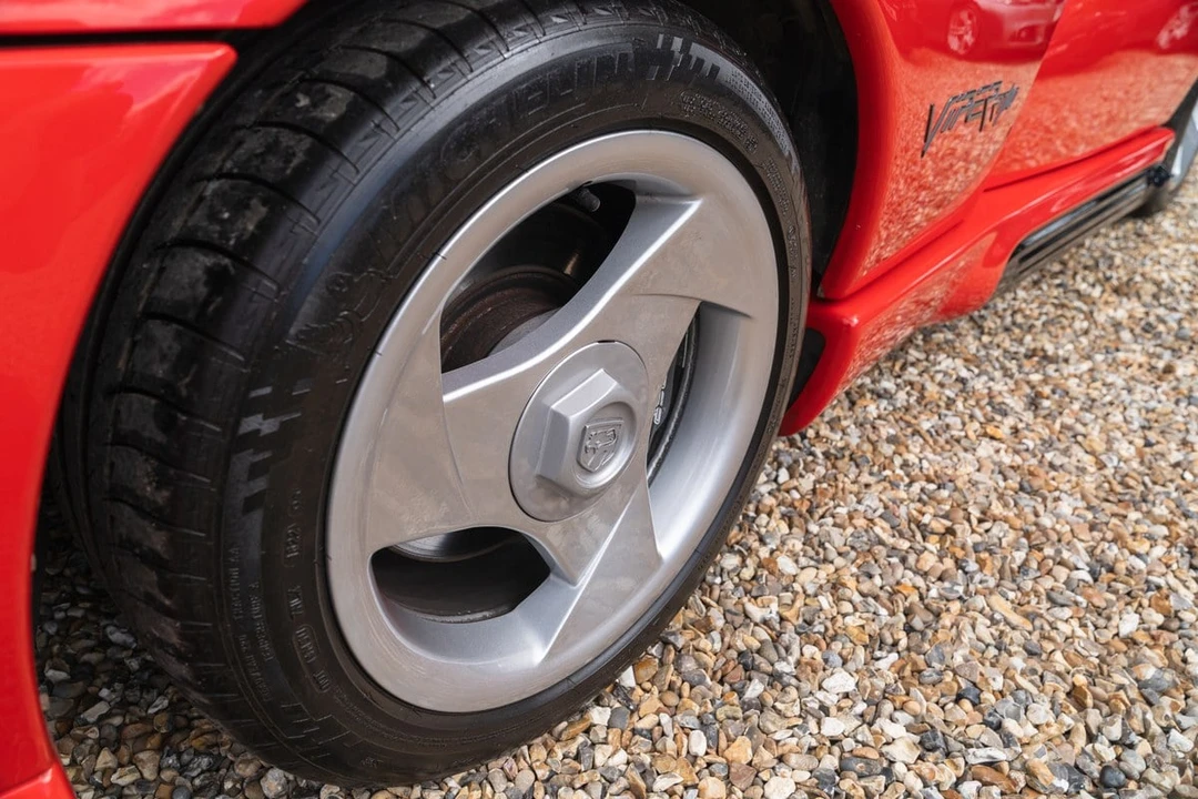 2010 Dodge Viper 4th Gen - Image 17 of 30