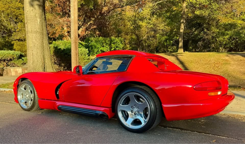 1994 Dodge Viper 1st Gen - Image 4 of 20