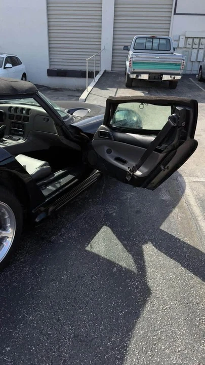 1994 Dodge Viper 1st Gen - Image 10 of 18