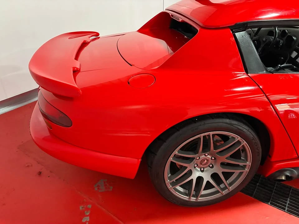 1994 Dodge Viper 1st Gen - Image 2 of 17