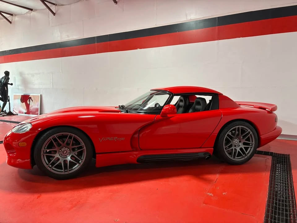1994 Dodge Viper 1st Gen - Image 6 of 17