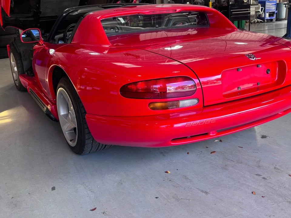 1994 Dodge Viper 1st Gen - Image 4 of 8