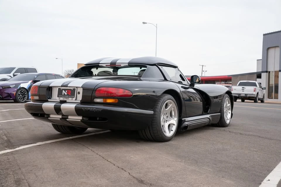 1994 Dodge Viper 1st Gen - Image 8 of 20