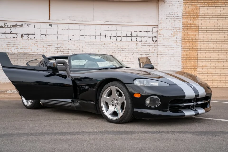 1994 Dodge Viper 1st Gen - Image 11 of 20