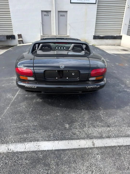 1994 Dodge Viper 1st Gen - Image 4 of 12