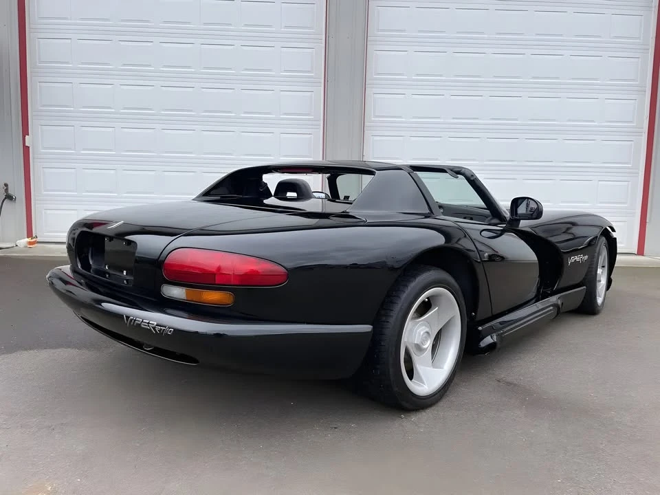1994 Dodge Viper 1st Gen - Image 5 of 12