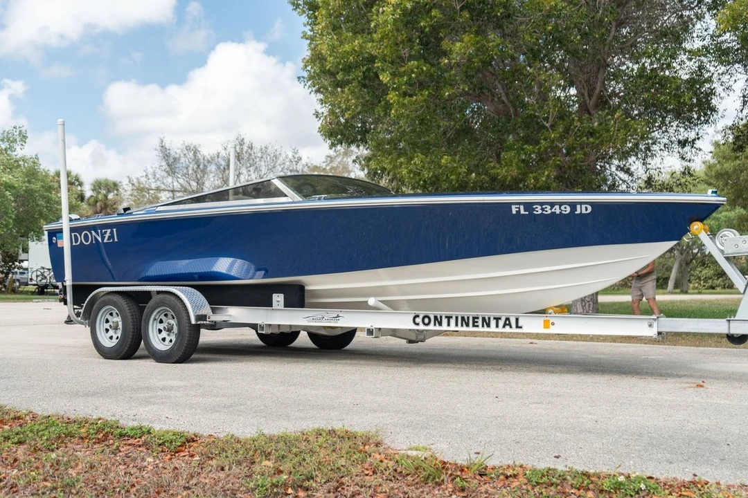 1994 Donzi - Image 11 of 21