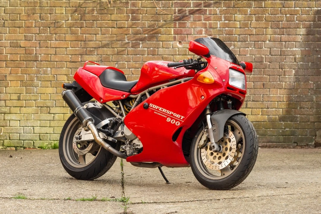 1994 Ducati 750 & 800 & 900 & 1000 - Image 26 of 30