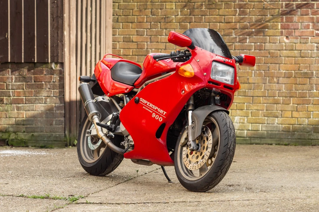 1994 Ducati 750 & 800 & 900 & 1000 - Image 28 of 30