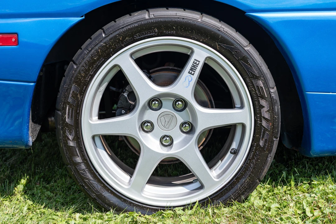 1998 Plymouth Laser - Image 29 of 31