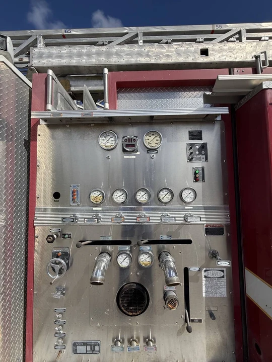 1994 E-One - Image 9 of 21