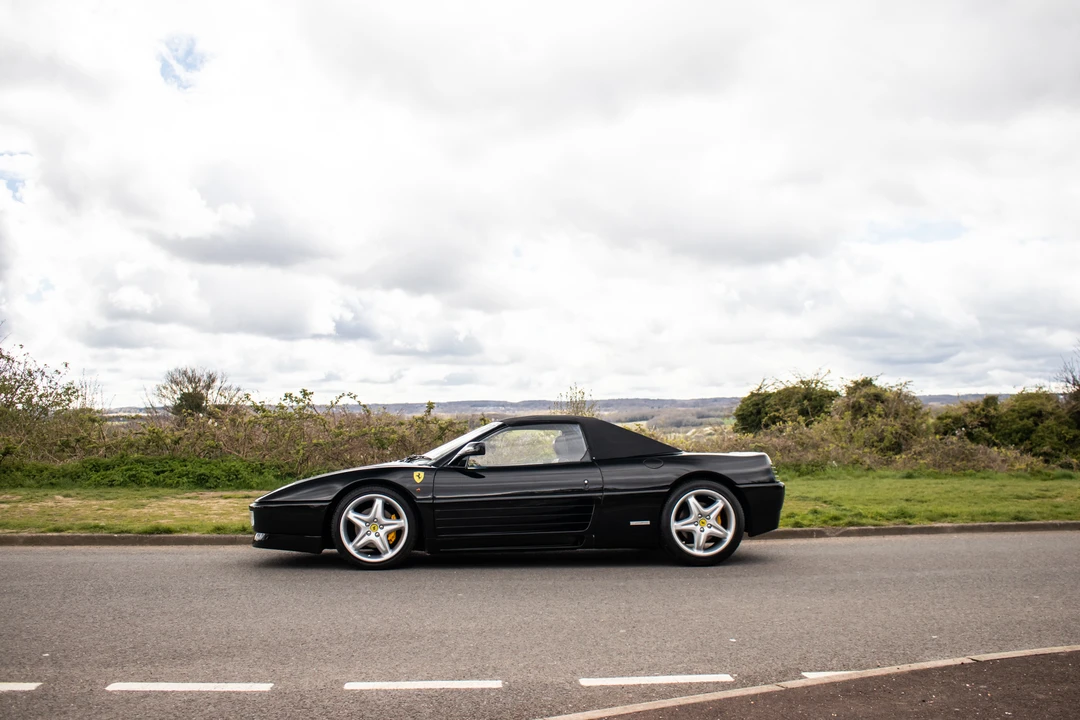 1994 Ferrari 348 Spider - Image 26 of 31
