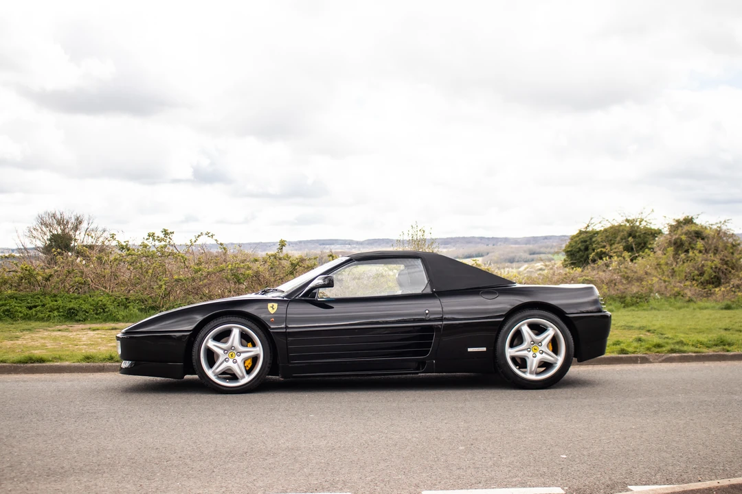 1994 Ferrari 348 Spider - Image 25 of 31