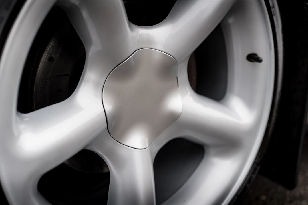 1994 Ford Escort RS Cosworth - Image 28 of 31