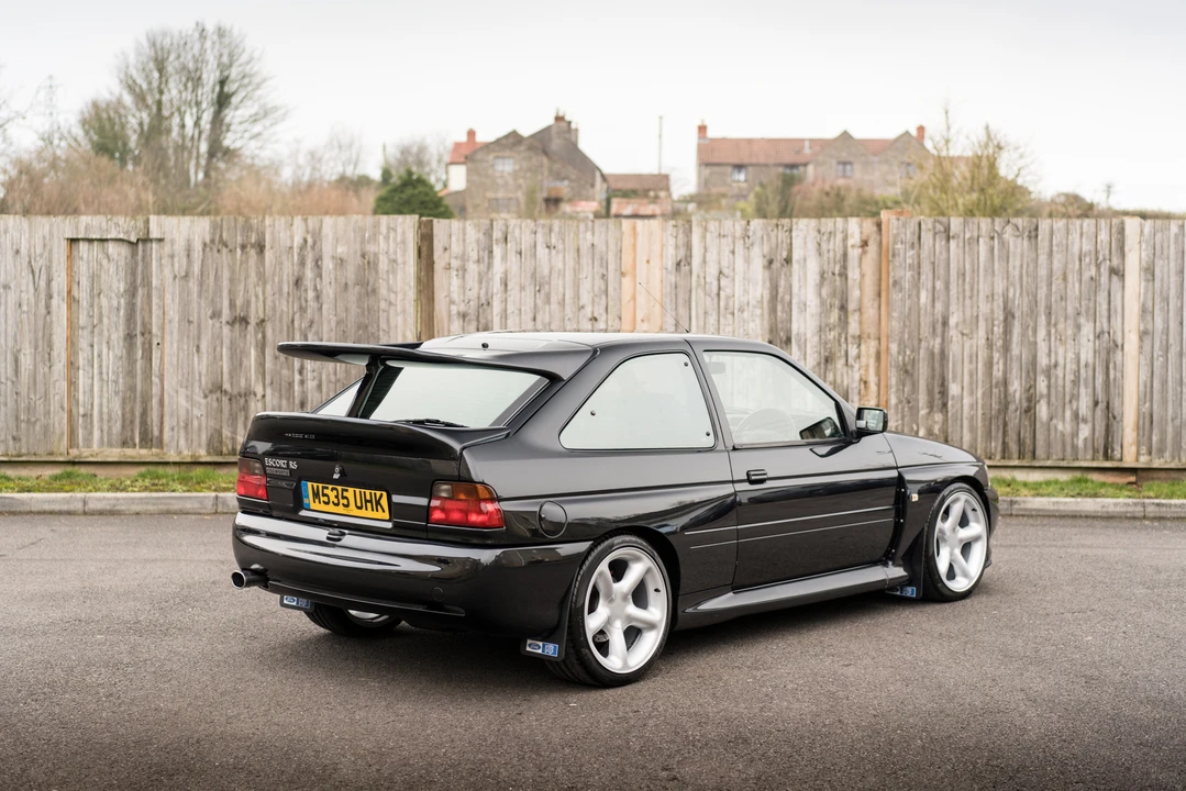 1994 Ford Escort RS Cosworth - Image 20 of 31
