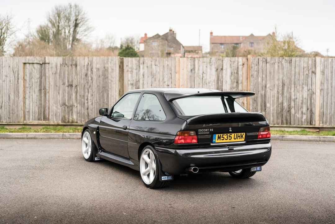 1994 Ford Escort RS Cosworth - Image 15 of 31