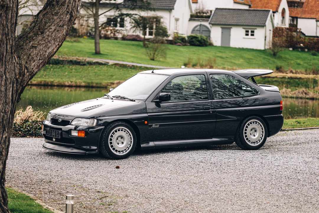 1994 Ford Escort RS Cosworth - Image 2 of 31