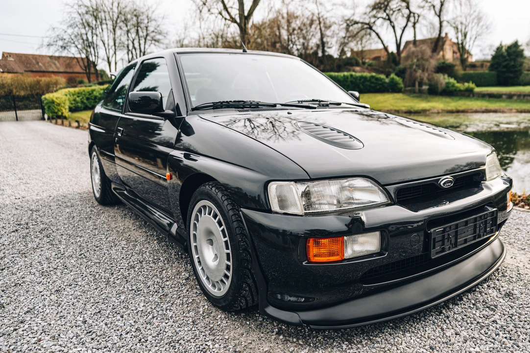 1994 Ford Escort RS Cosworth - Image 15 of 31
