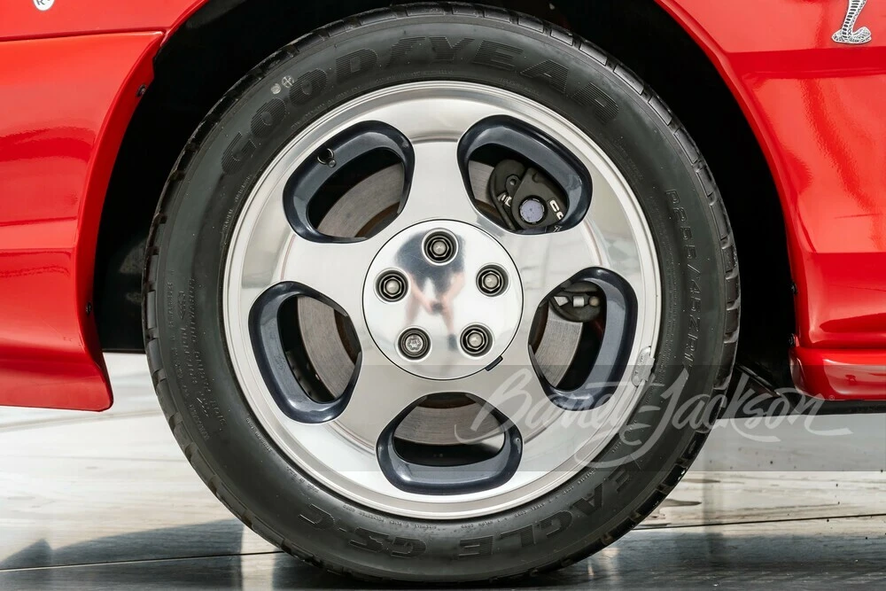 1994 Ford SN95 Mustang Cobra - Image 8 of 17