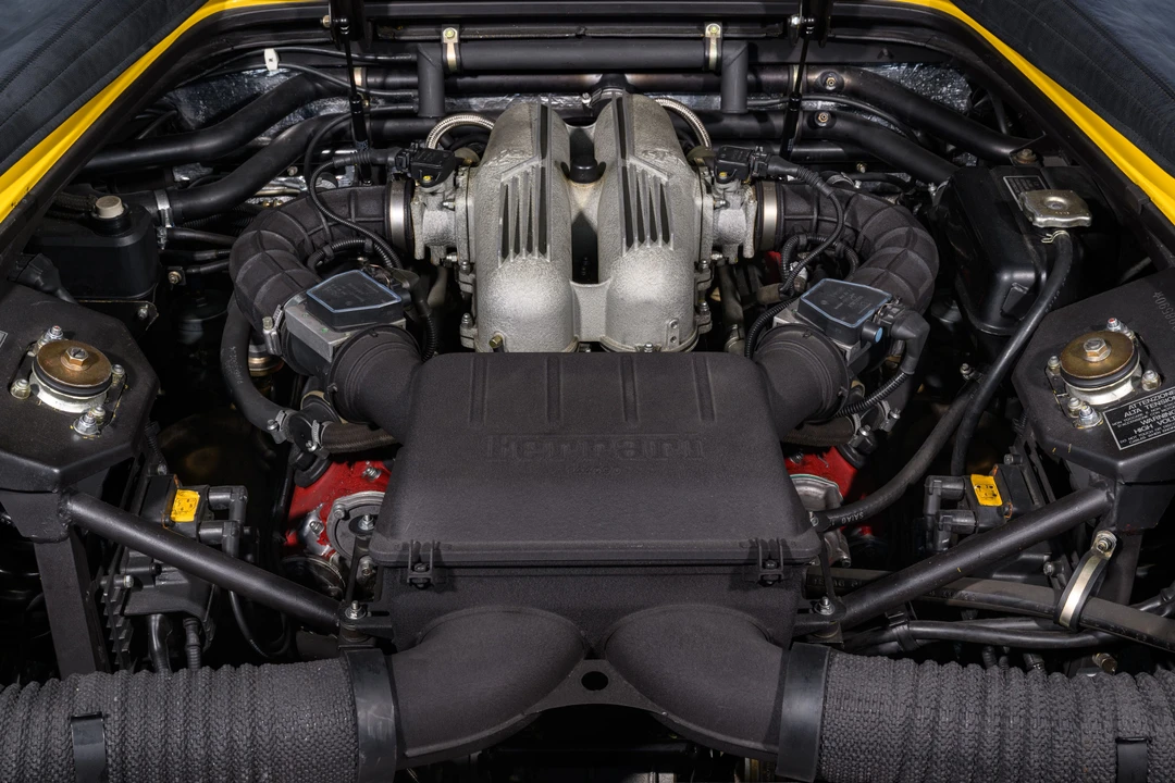 1994 Ferrari 348 Spider - Image 19 of 31